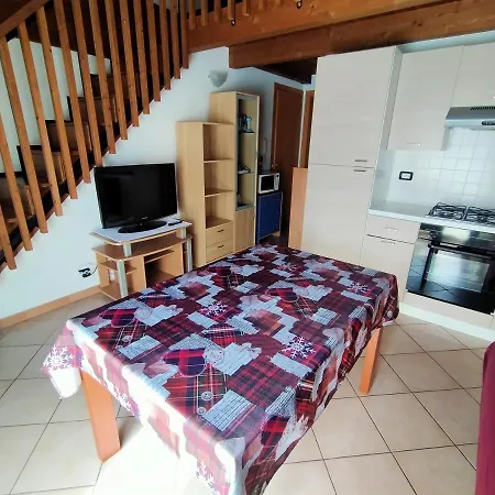 Vista Mare Sud * 西尼加利亚